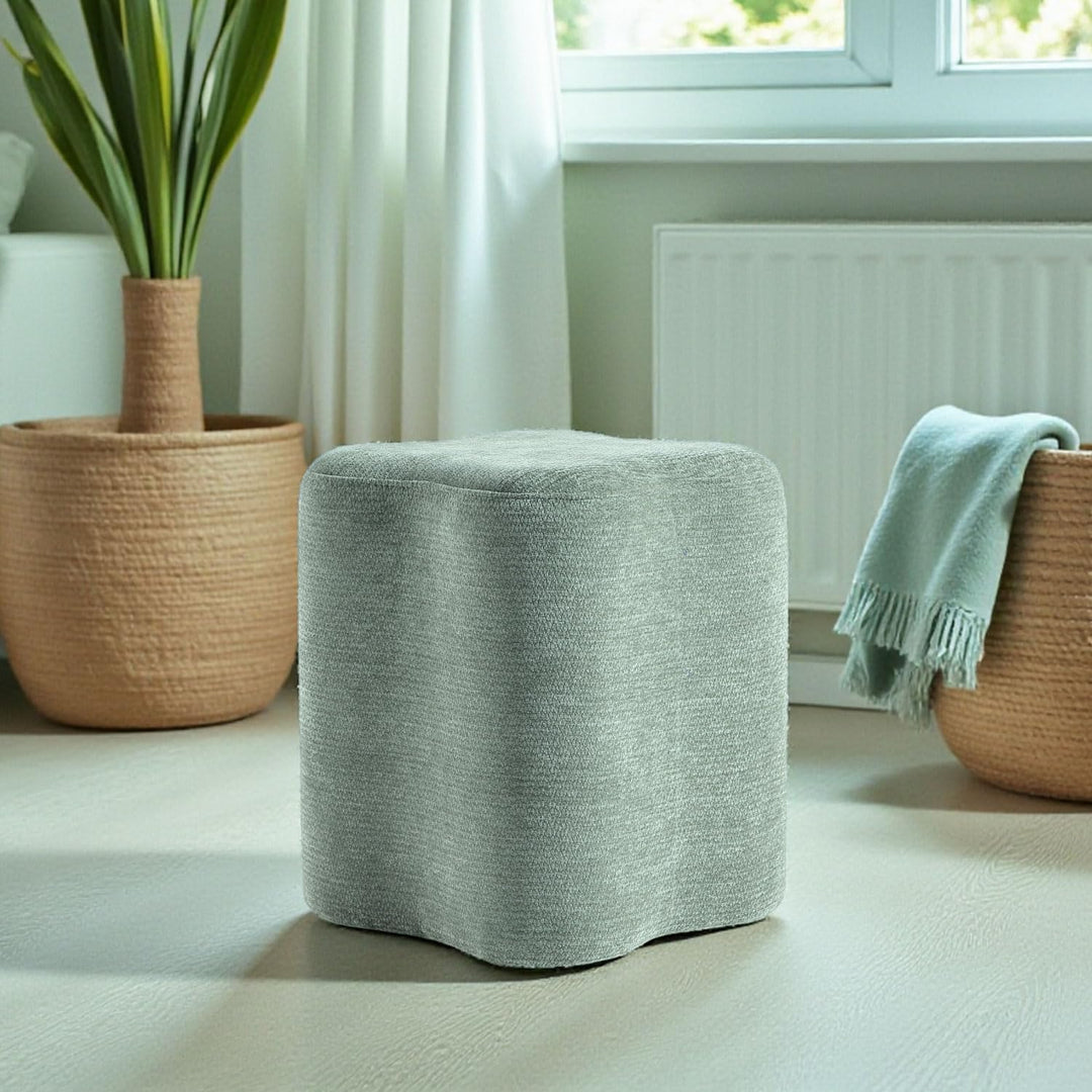 Flower Shaped Accent Stool, Plush petal-shaped ottoman (Green) #100167